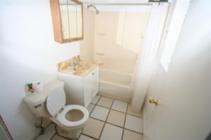 20 SEMINOLE CT FORT MYERS, FL 33916