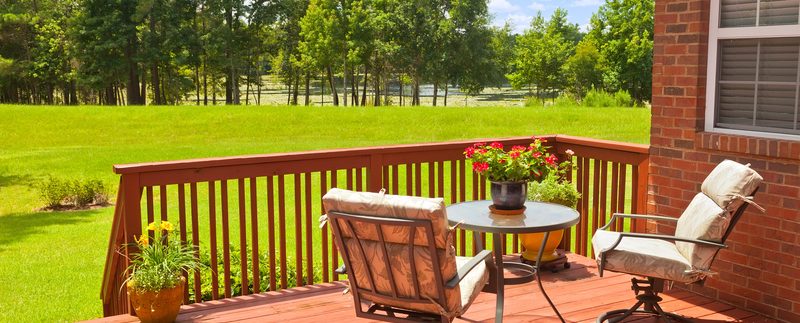 What Homeowners Should Know Before Building Their Deck